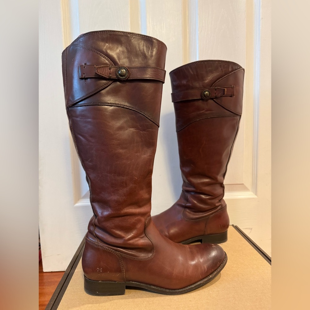 Frye Women's Molly Button Tall Redwood-76111 Smooth Vintage Leather Boot Sz 10.